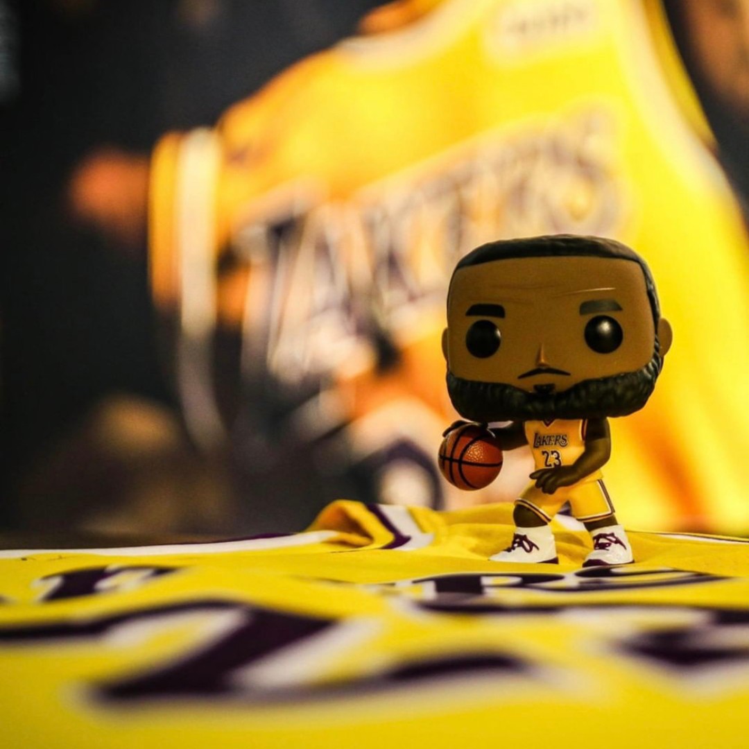 lakers pop vinyl