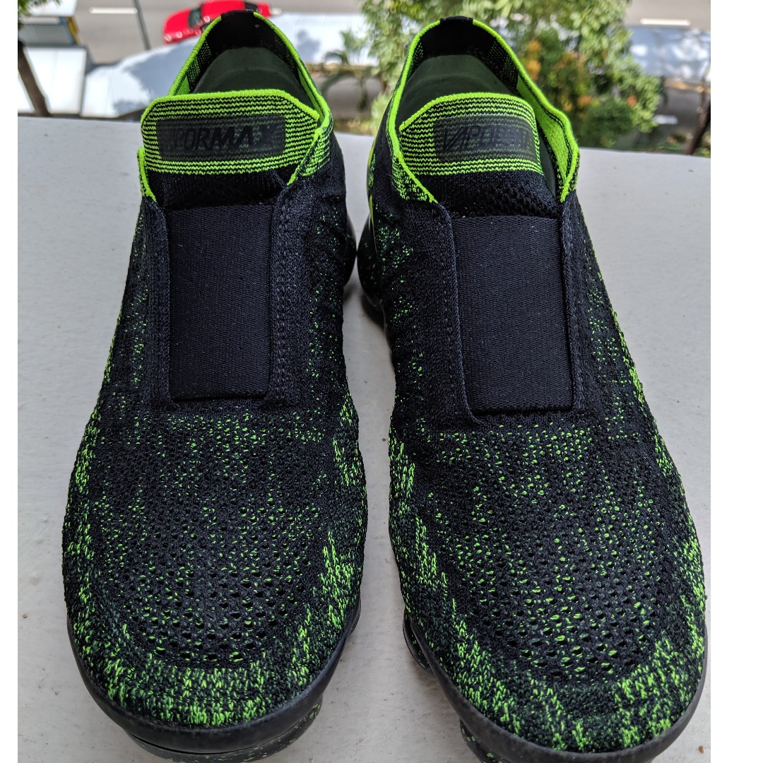 Nike Air VaporMax Moc 2 Acronym Black Volt US 8.5 MRTRaffles Men s Fashion Footwear Sneakers on Carousell