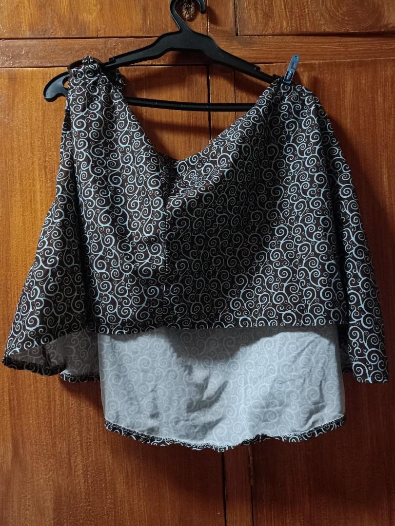 Nursing Cover (Category: Breastfeeding & Bottle Feeding) located in Tabaco. Submitted by debeub (Listing ID 238284790, Image 2). Description: From abroad Good as new.