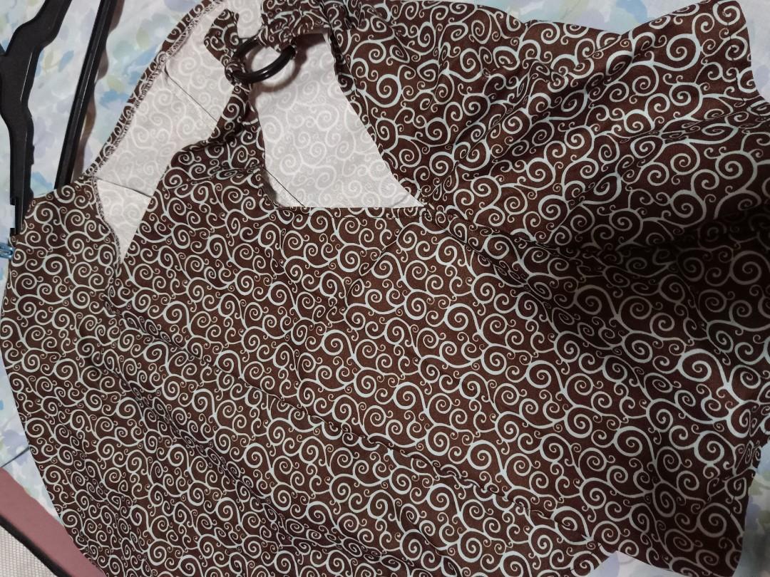 Nursing Cover (Category: Breastfeeding & Bottle Feeding) located in Tabaco. Submitted by debeub (Listing ID 238284790, Image 3). Description: From abroad Good as new.