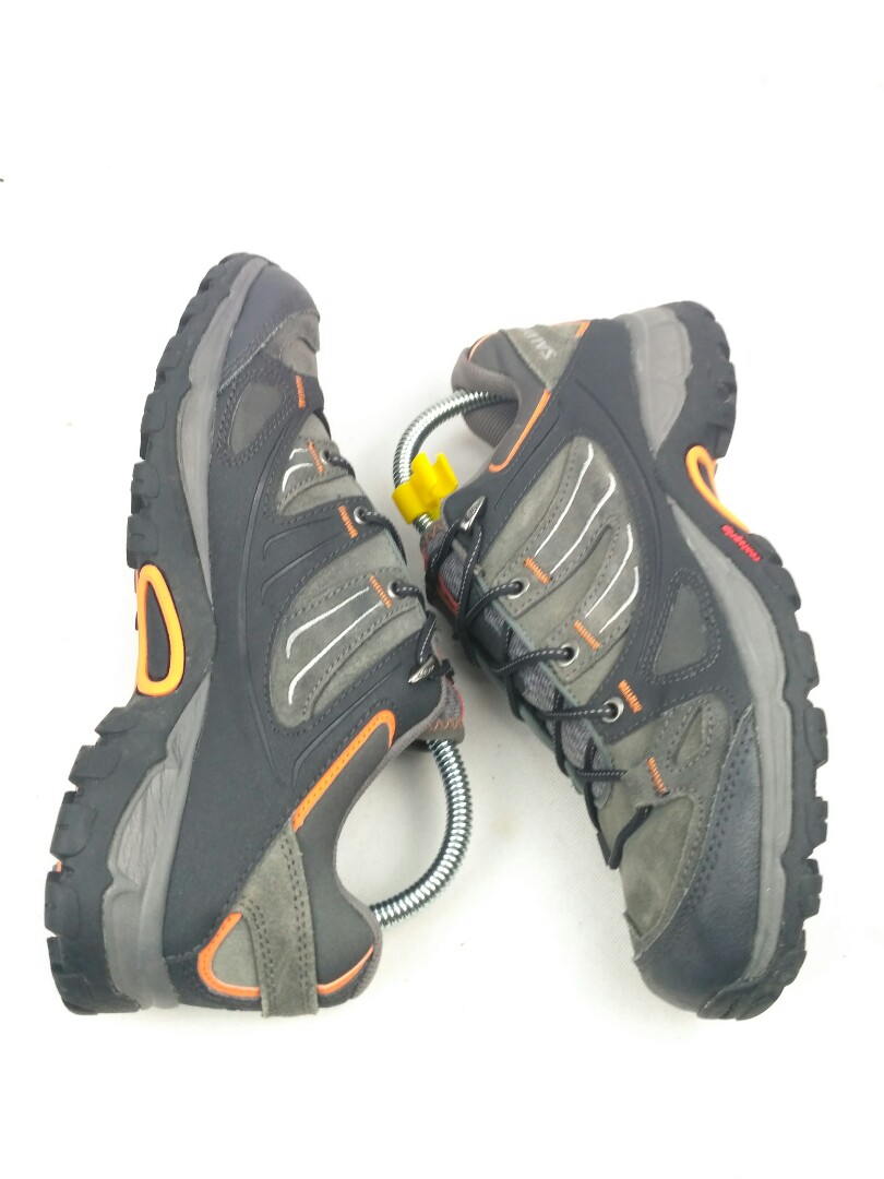 salomon contagrip hiking shoes