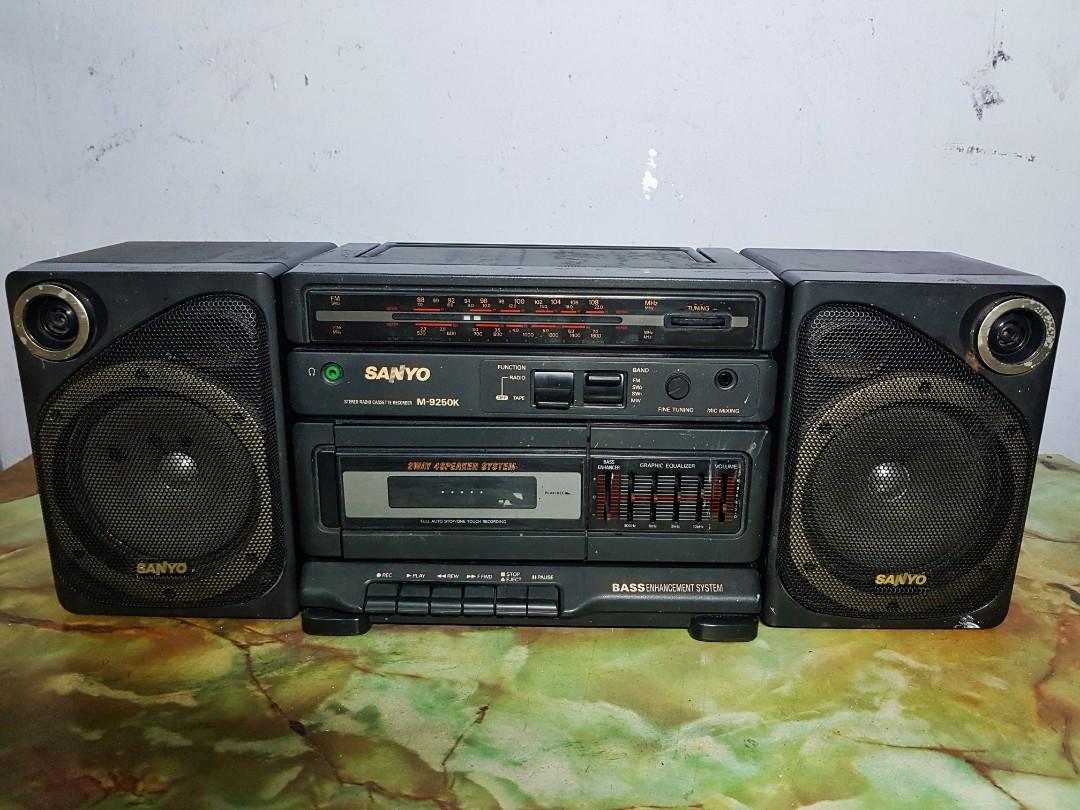 Sanyo Stereo Radio Cassette Recorder (M9250K), Hobbies & Toys, Music