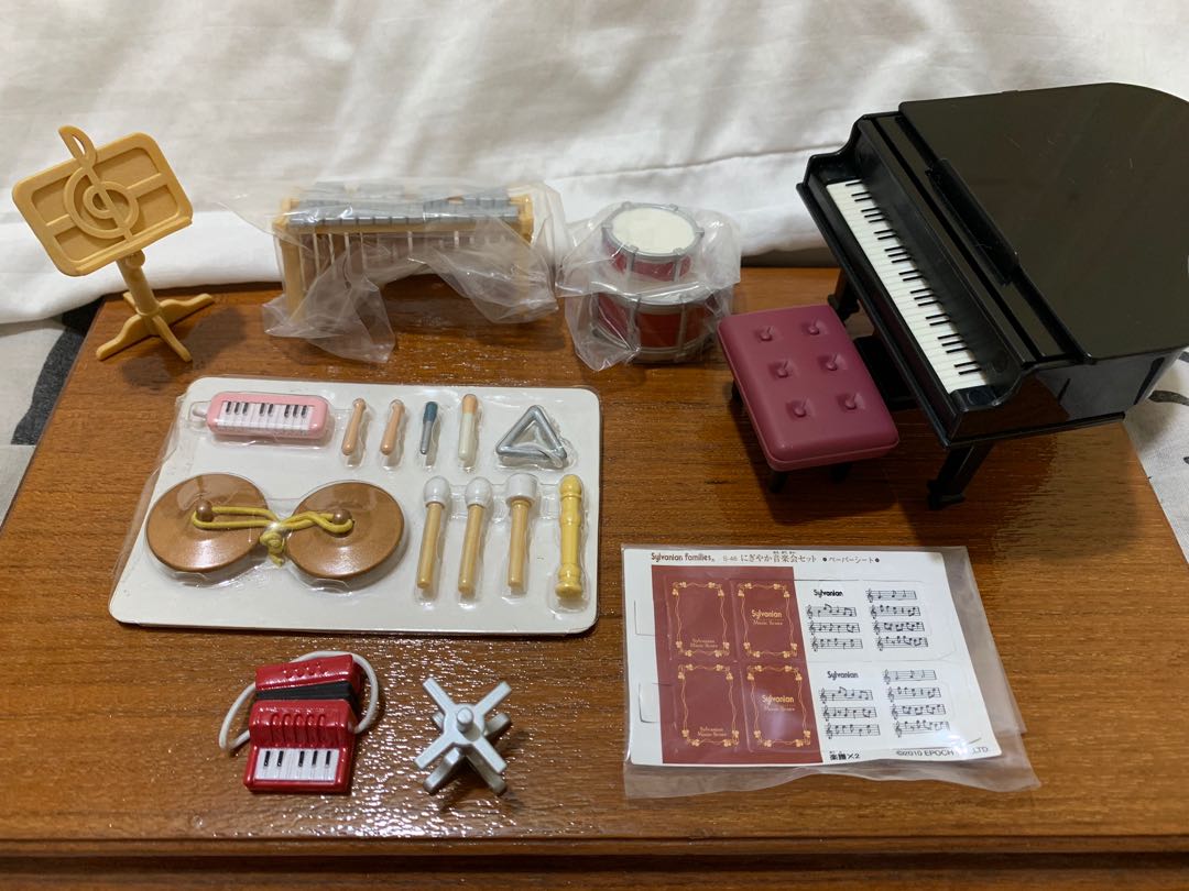 sylvanian families musical instruments