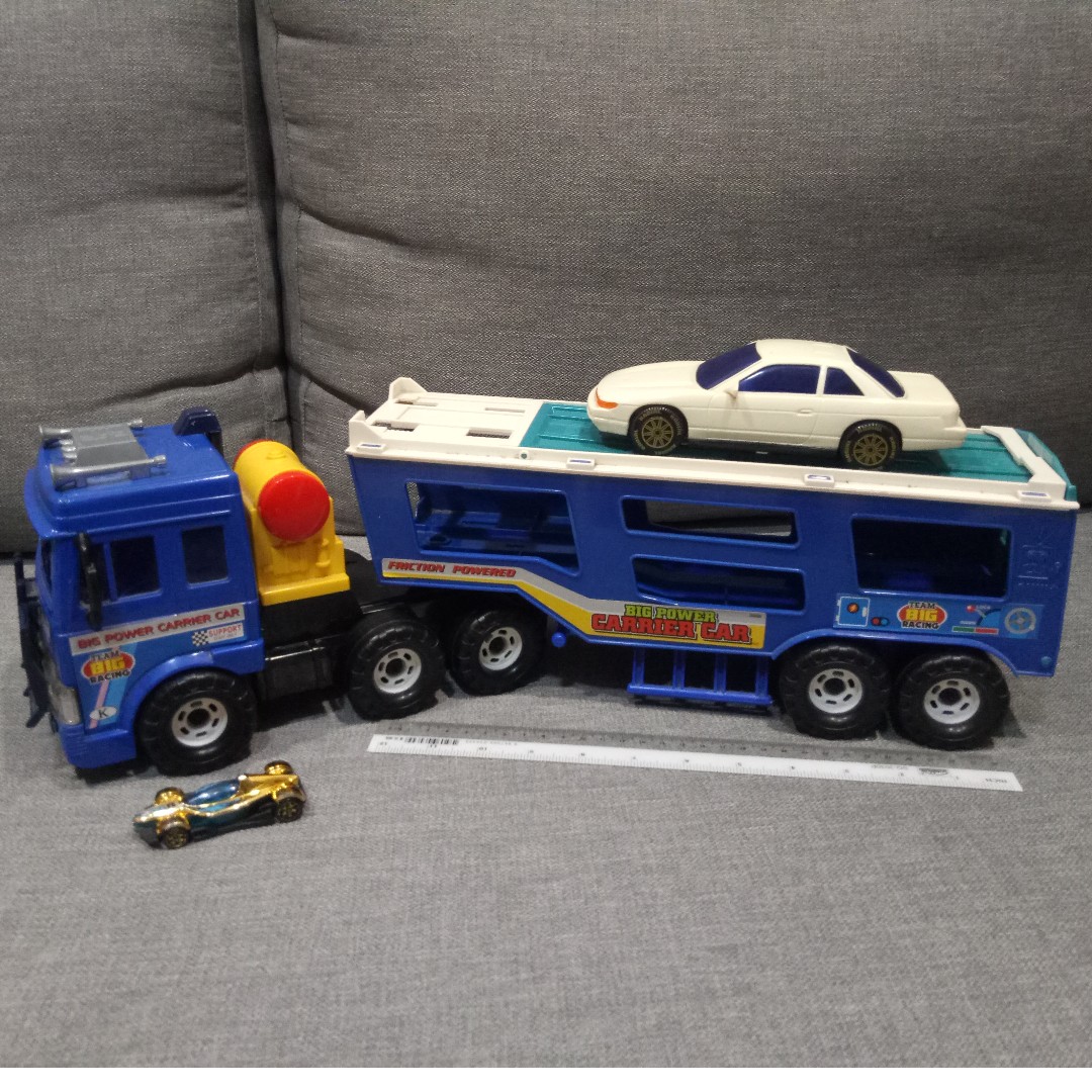 toy car hauler truck