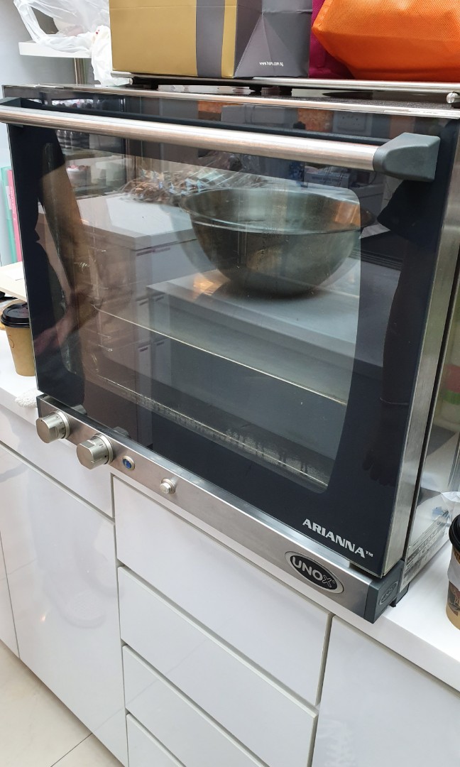 Lyrisch financiën Auto UNOX Arianna XFT133 Made in Italy Convection Oven, TV & Home Appliances,  Kitchen Appliances, Ovens & Toasters on Carousell