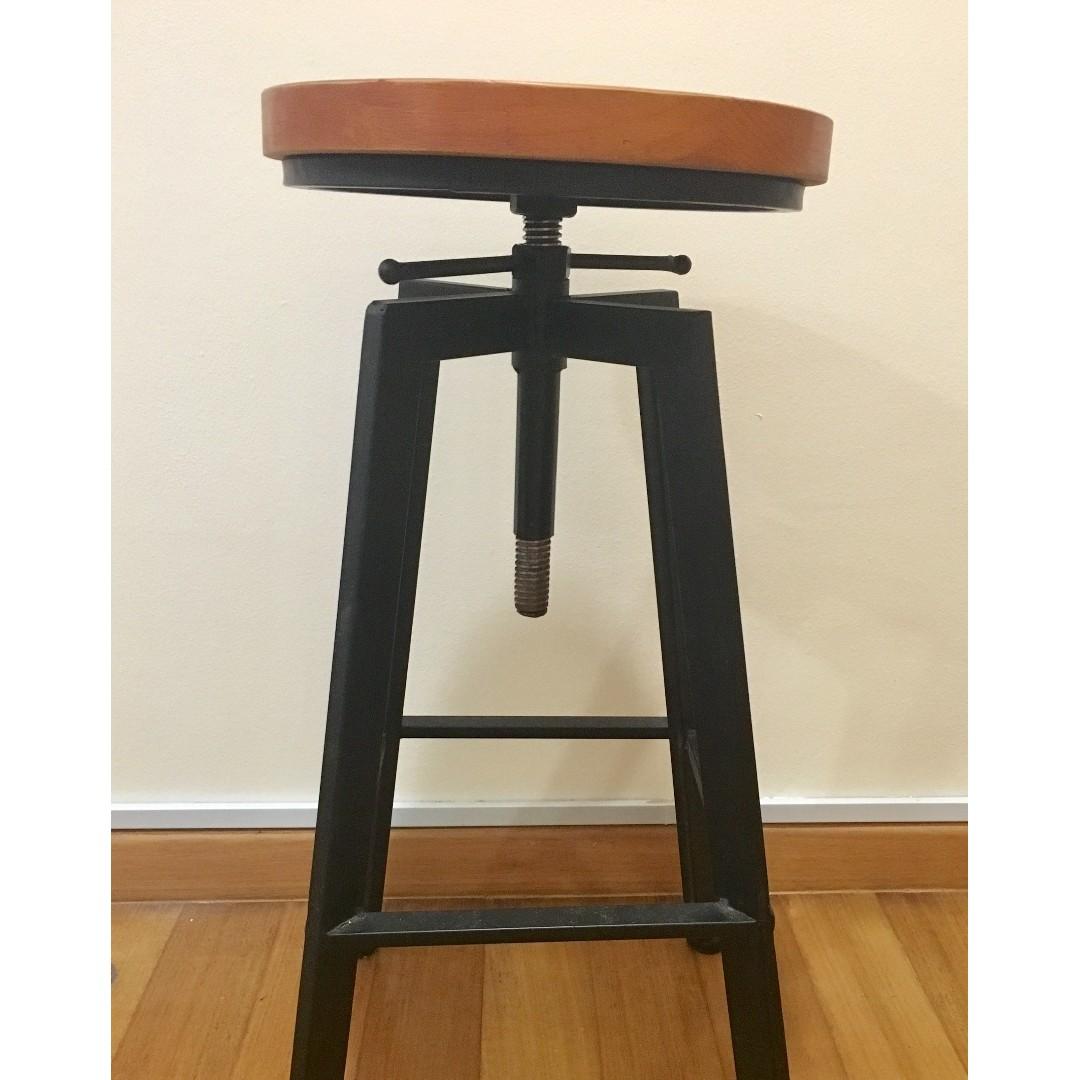 Wood And Metal Bar Stool Kitchen Counter Stool Furniture Tables Chairs On Carousell