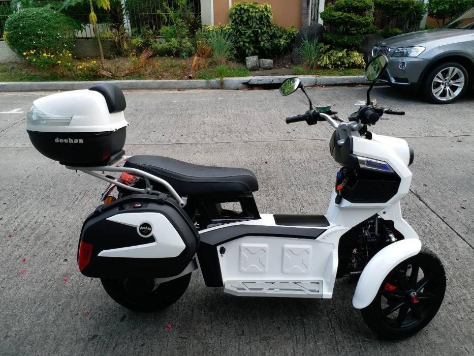 moto guzzi 3 wheeler for sale