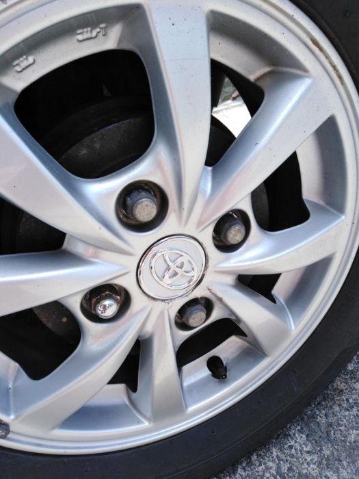 Tire Center Cap for Toyota Avanza, Car Parts & Accessories, Mags and