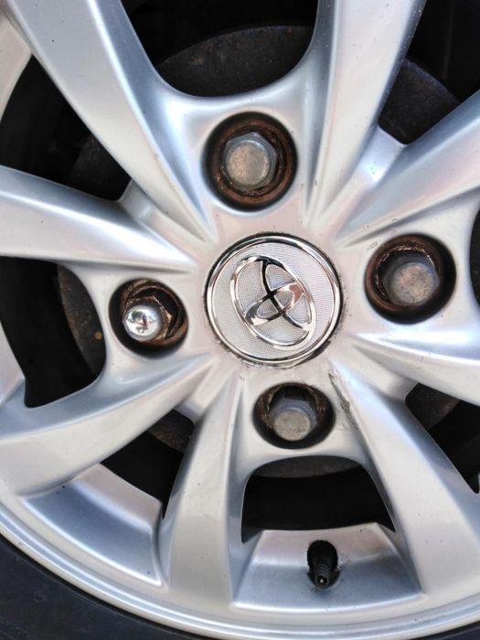 Tire Center Cap for Toyota Avanza, Car Parts & Accessories, Mags and