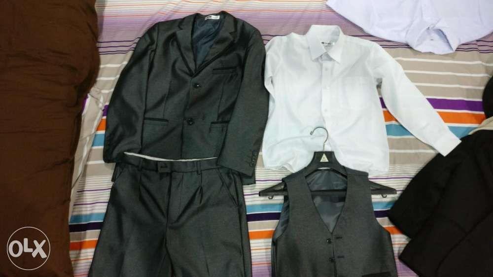 zach mach suit onesimus barong mango jacket (Category: Coats, Jackets and Outerwear) located in Pasay City. Submitted by alphaq21 (Listing ID 238482629, Image 3). Description: Zach n mach size 62 (shiny) set 1,500 Zach n mach size 60 set 1,300 Armour sold Onesimus size 10 jusi barong 800 pesos Mango hooded jacket sakto lang on my 11 year old son 800 Near Gil puyat lrt pasay.