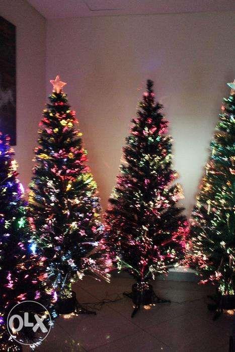 Magic Ball LED Dancing Lights (Category: Lighting) located in Manila. Submitted by peejayjacinto (Listing ID 238482859, Image 3). Description: Dancing LED Ball lights 220v Available in 3 designs Christmas Balls with Lights see us in FB: preciousmiracleenterprises Also Available Fiber Optic Christmas Tree.