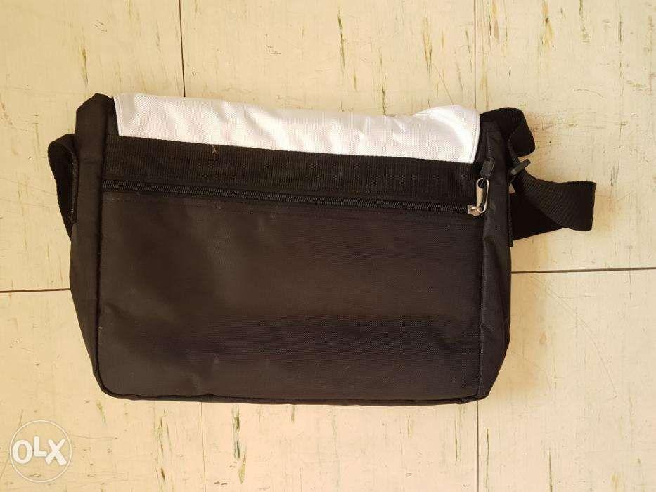 Messenger bag urban athletics (Category: Beach Bags) located in Manila. Submitted by c0ol_stuff (Listing ID 238484247, Image 3). Description: Brand new original 685 php Size in inches nasa pic Qc anonas proj 2 Makati ayala Ship accepted.