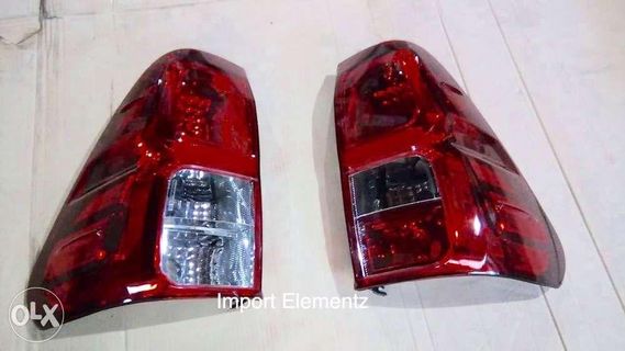 2015 to 2020 Toyota Hilux Revo Jdm Tail light assembly Rear Fog Japan 2017 2015 to 2020 Toyota Hilux Revo Jdm Tail light assembly Rear Fog Japan 2017
