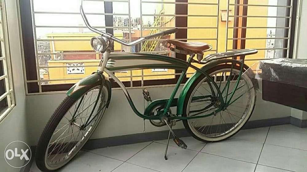 vintage roadmaster bicycle