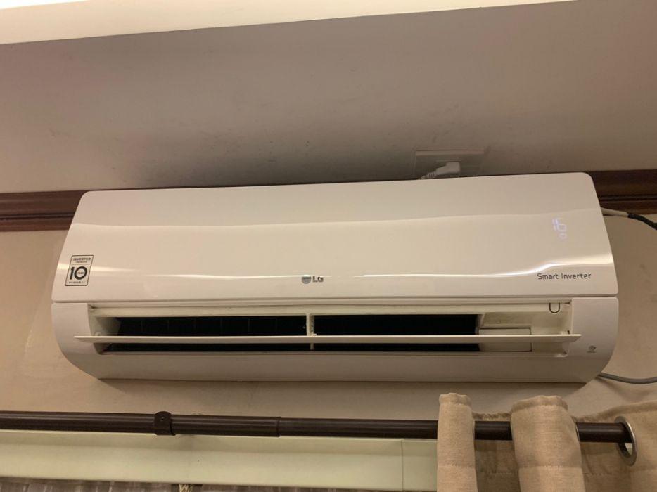 Lg Split Type Aircon Tv And Home Appliances Air Conditioning And Heating On Carousell 1040