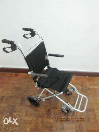 Light weight Aluminum Transit Folding Wheelchair