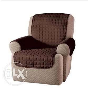 Couch Coat Recliner Cover Lazy Boy (Category: Other Accessories) located in Manila. Submitted by magicgerry (Listing ID 238502658, Image 2). Description: Single Couch Coat Recliner Cover (P449.00) Highlights: > Couch Coat Recliner Cover > Reversible > Brown/Beige > Fits couches up to 26.75 inches long > Sofa, love seat, or chair cover Double Couch Coat Reversible & Washable Sofa Cover (P879.00) Highlights: > Couch Coat Reversible & Washable Sofa 