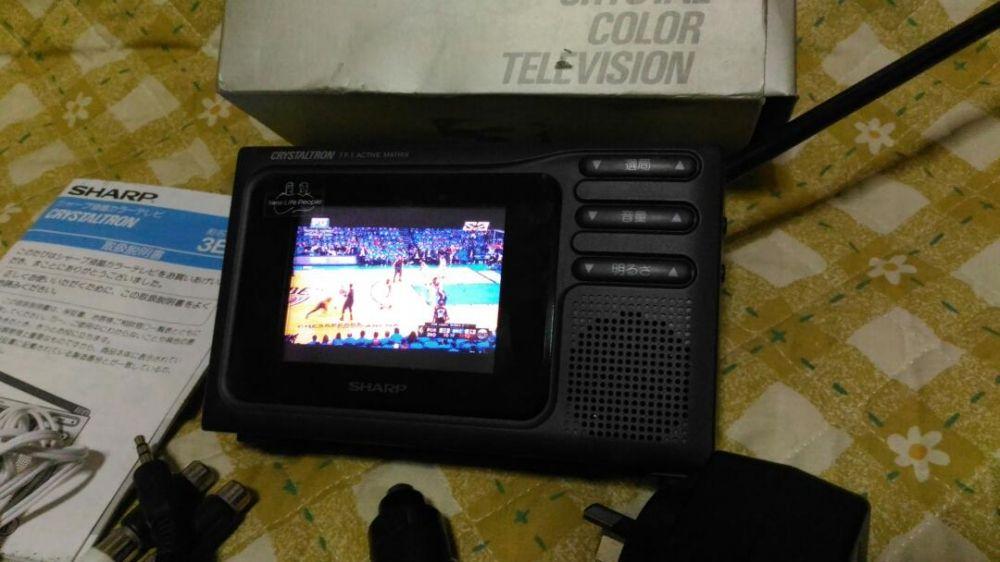 Vintage SHARP 3 Inch Portable TV Television LCD TFT Crystaltron Matrix ...
