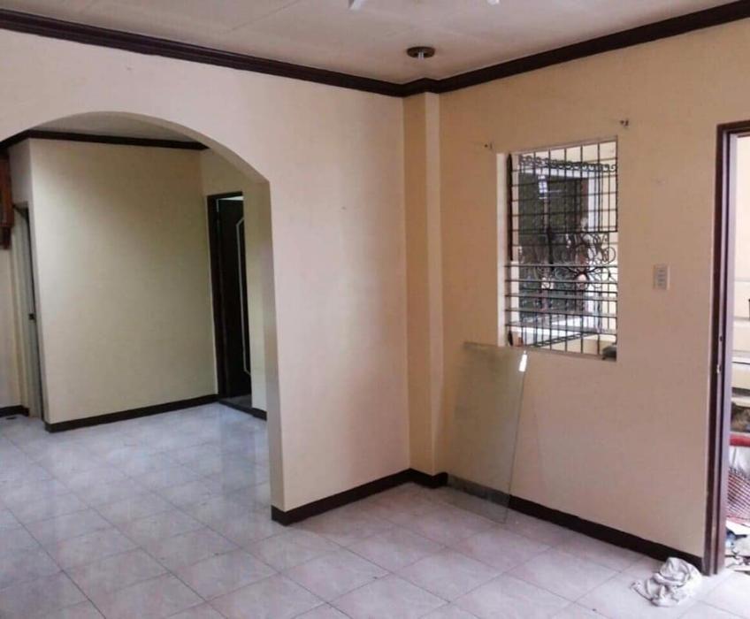 Bungalow Type Brgy Rizal Makati City, Property, For Sale, House & Lot