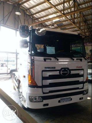 Hino Tractor Head For Sale