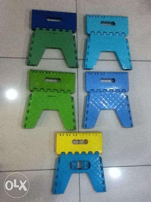 foldable step stools various heights (Category: Ladders & Steps) located in Manila. Submitted by kenkenchi (Listing ID 238517102, Image 3). Description: various heights 21cm - 150 22cm - 250 27cm - 350 39cm -490 also please pm for color availability..