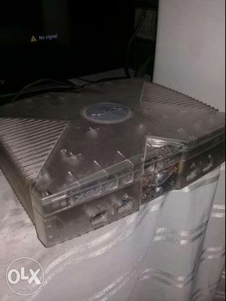 xbox crystal limited edition with 500gb