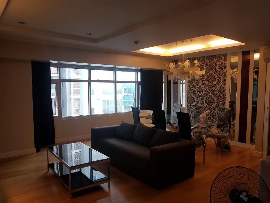 (Category: ) located in . Submitted by krchua (Listing ID 238524836, Image 1). Description: .