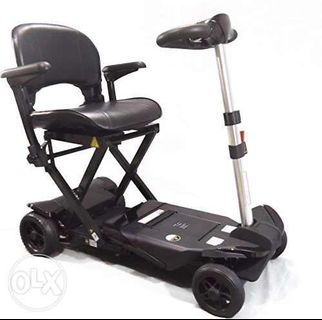 Solax Transformer Automatic Folding Lightweight Mobility Scooter Black