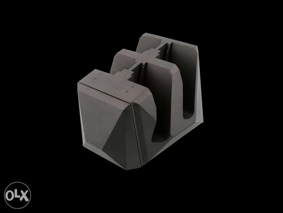 Nyko Charge Block for Joycon 4 port for Nintendo Switch (Category: Nintendo) located in Manila. Submitted by techsmartph (Listing ID 238526531, Image 2). Description: -Slide-in and Charge design allows for Joy-Cons to snap securely into place -Connect multiple Charge Blocks together from different platforms -Plugs into a USB port or wall outlet to recharge -Includes charge block, charge cable, and AC adapter -LED lights clearly indicate when char