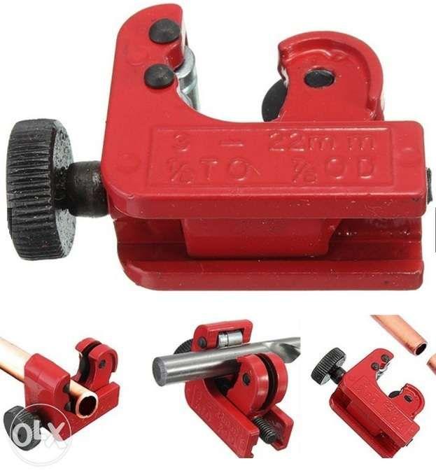 Mini Pipe Tube Cutter 322mm (Category: Construction Tools & Equipment) located in Quezon City. Submitted by jafedtechnology (Listing ID 238526679, Image 2). Description: MINI PIPE CUTTER. Description: •They are perfect for cutting tubes made of copper, brass, PVC, or aluminum and more. This is a must have for your home handy man, plumbers, electricians, and vehicle mechanics •Small size for use in tight spaces •It will cut copper brass aluminium 