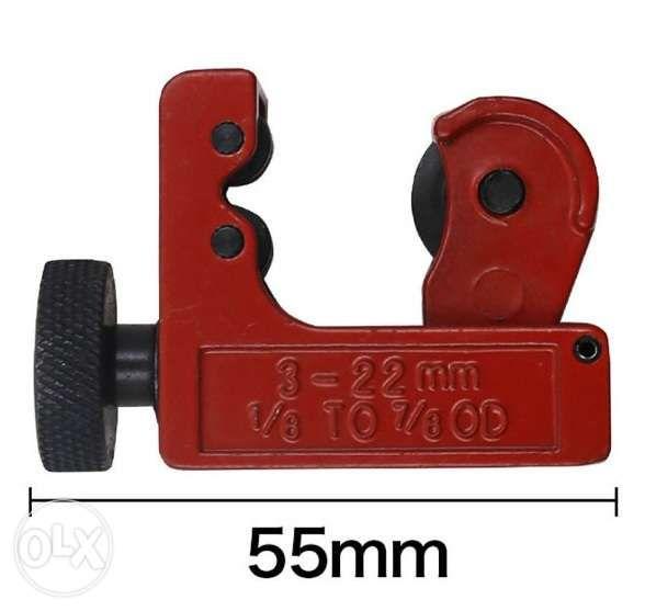 Mini Pipe Tube Cutter 322mm (Category: Construction Tools & Equipment) located in Quezon City. Submitted by jafedtechnology (Listing ID 238526679, Image 3). Description: MINI PIPE CUTTER. Description: •They are perfect for cutting tubes made of copper, brass, PVC, or aluminum and more. This is a must have for your home handy man, plumbers, electricians, and vehicle mechanics •Small size for use in tight spaces •It will cut copper brass aluminium 