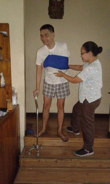 Physical therapy Home service Manila QC Marikina Pasig Makati Taguig