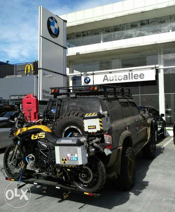 motorcycle on hitch carrier