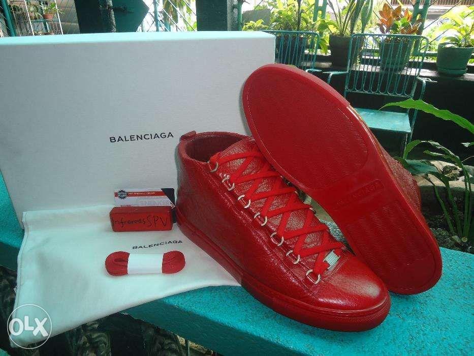 balenciaga rouge sneakers