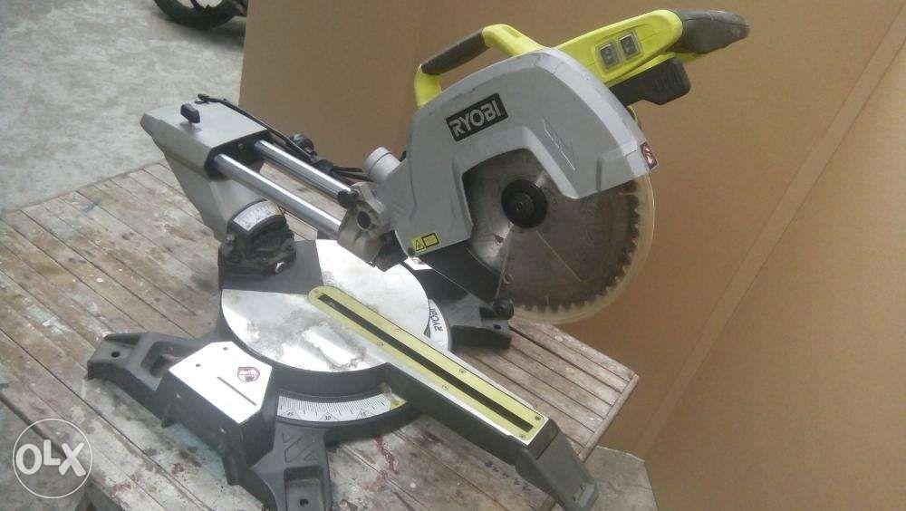 Ryobi sliding compound miter saw 