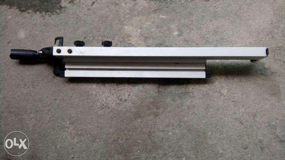 Ryobi table saw guide for model RTS1825RG, Furniture & Home Living