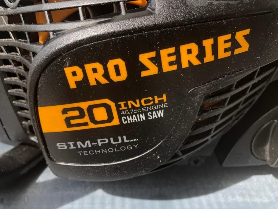 Craftsman pro series 20 inch 2 stroke 46cc petrol chainsaw used