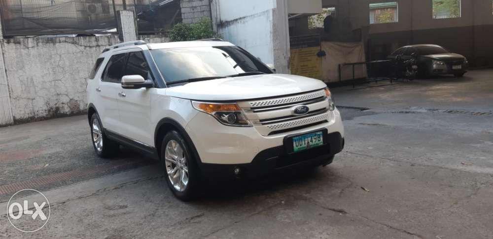 12 Ford Explorer 4x4 Matic Gasoline Tvdvd Sunroof Moonroof Rare Cars Cars For Sale On Carousell