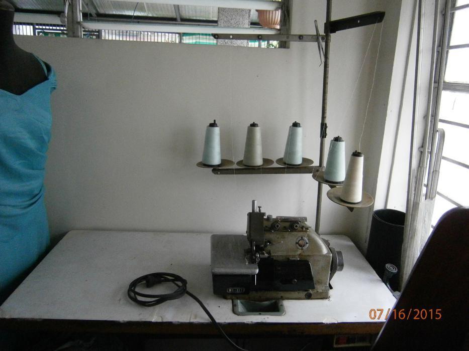JUKI 5Thread Industrial Edging machine for sale, Commercial