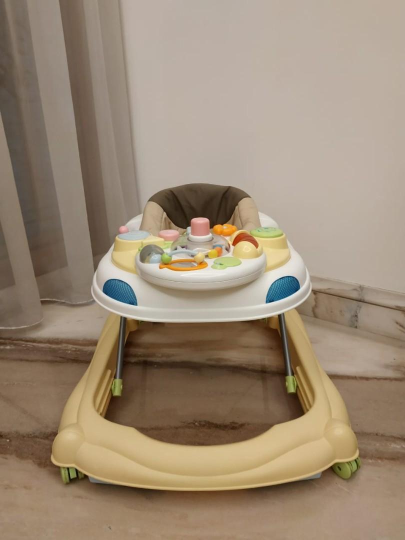 Weina baby shop walker