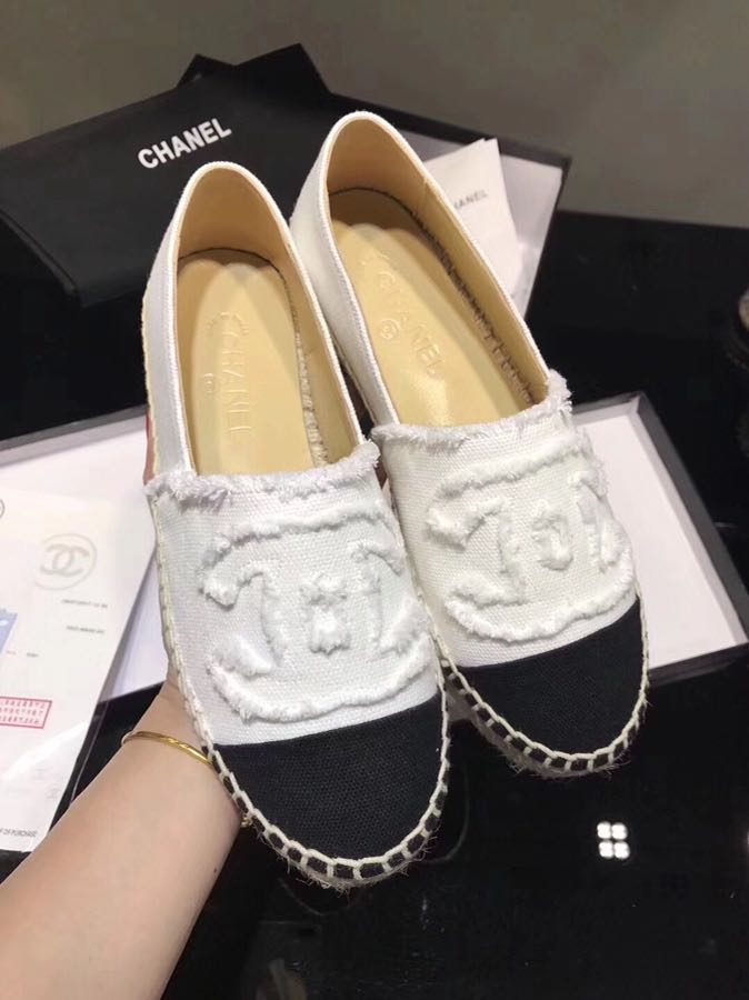 Chanel Espadrilles, Women's Fashion, Footwear, Loafers on Carousell