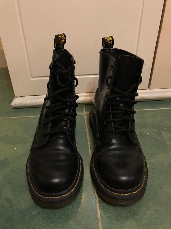 dr martens 10072