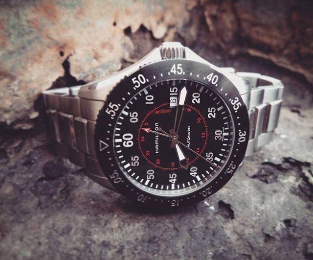 Hamilton Khaki Aviation Pilot GMT Auto H76755135 Men s Fashion Watches Accessories Watches on Carousell