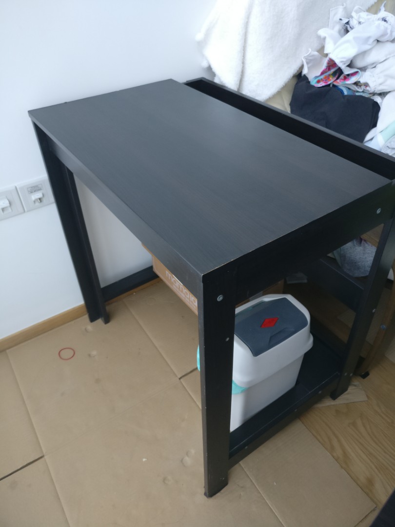 Ikea laiva desk sale