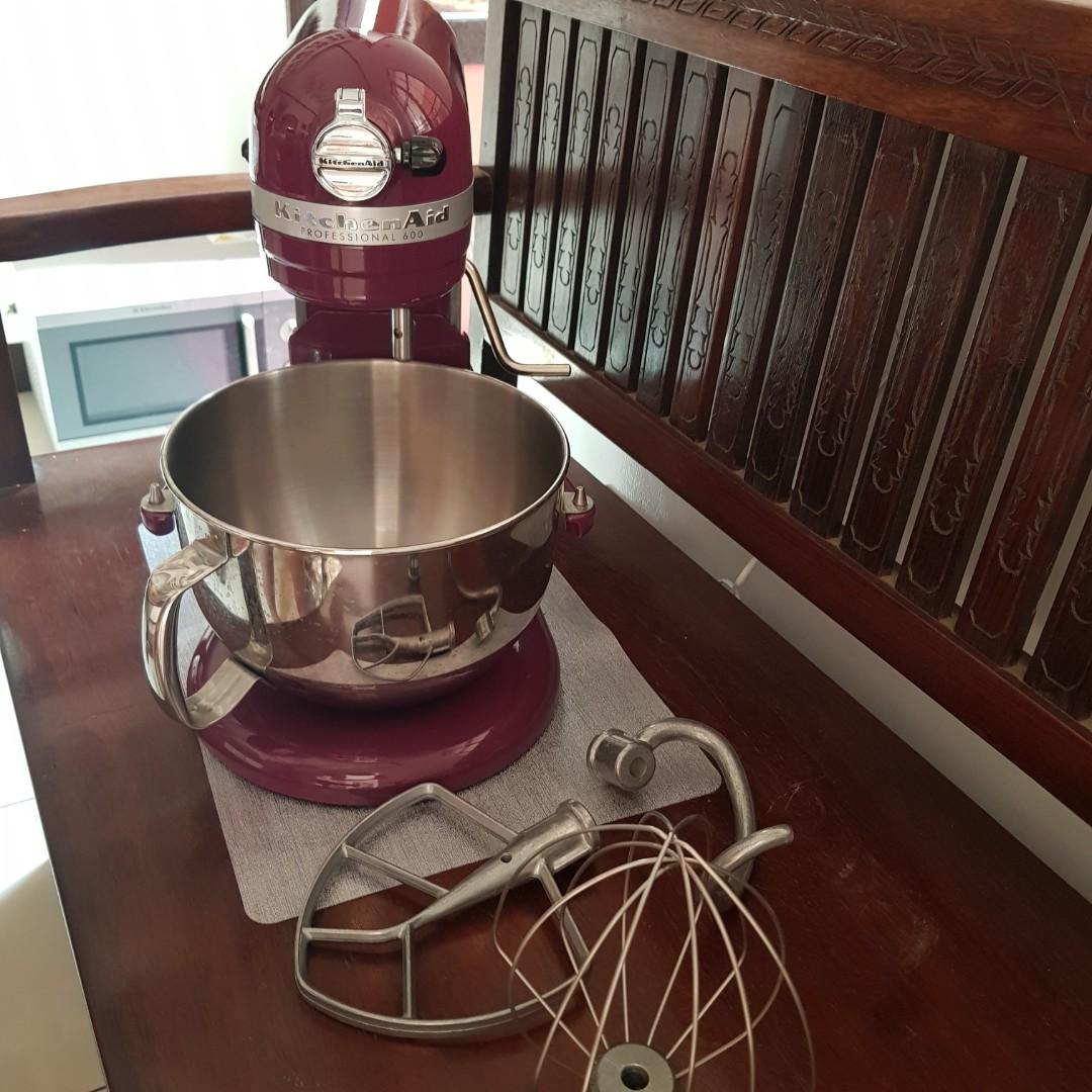KitchenAid Professional 600 6 Quart BowlLift Stand Mixer Boysenberry