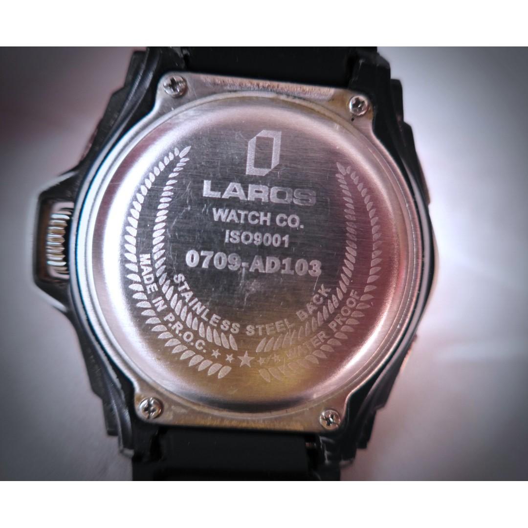 Laros Quartz LCD Analog Watch