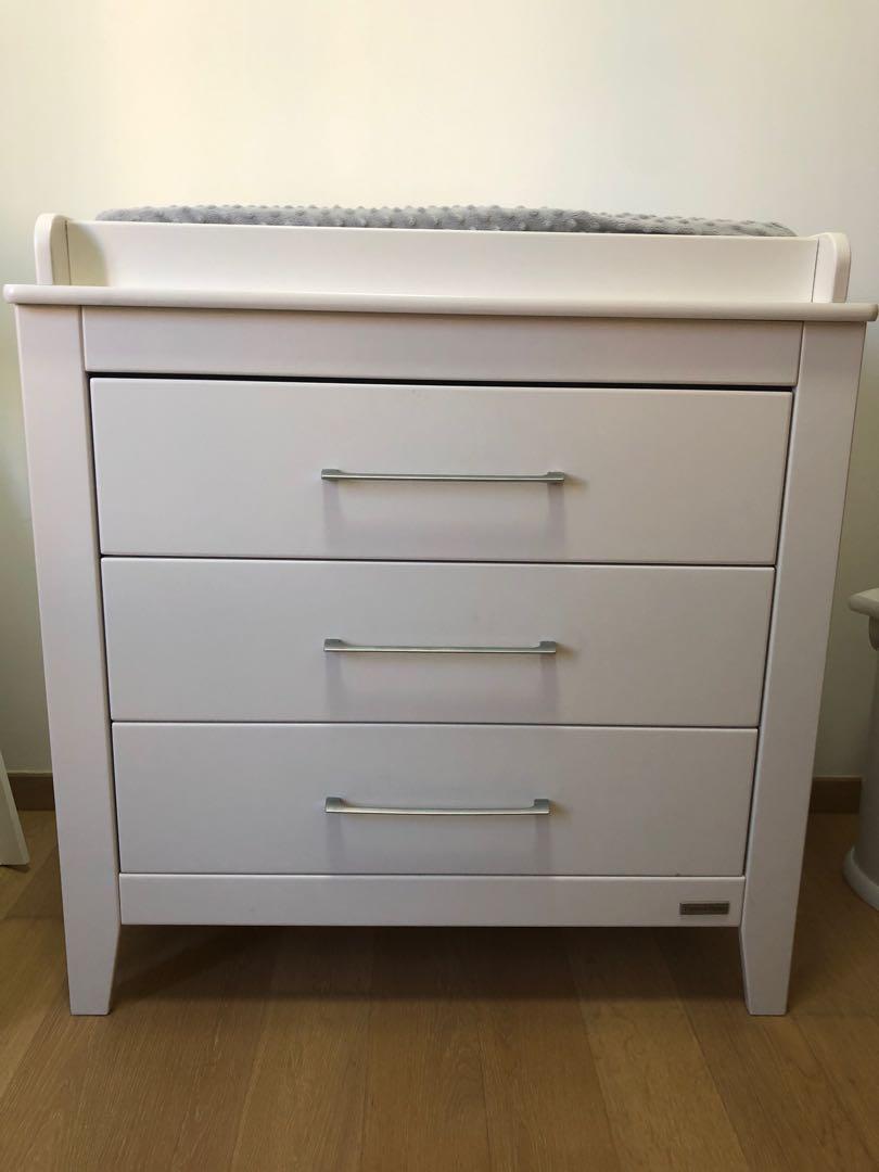 mamas and papas chest of drawers changing table