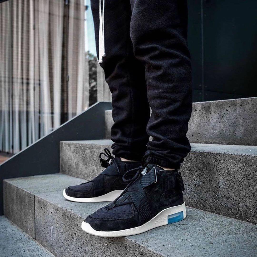 nike fear of god black raid