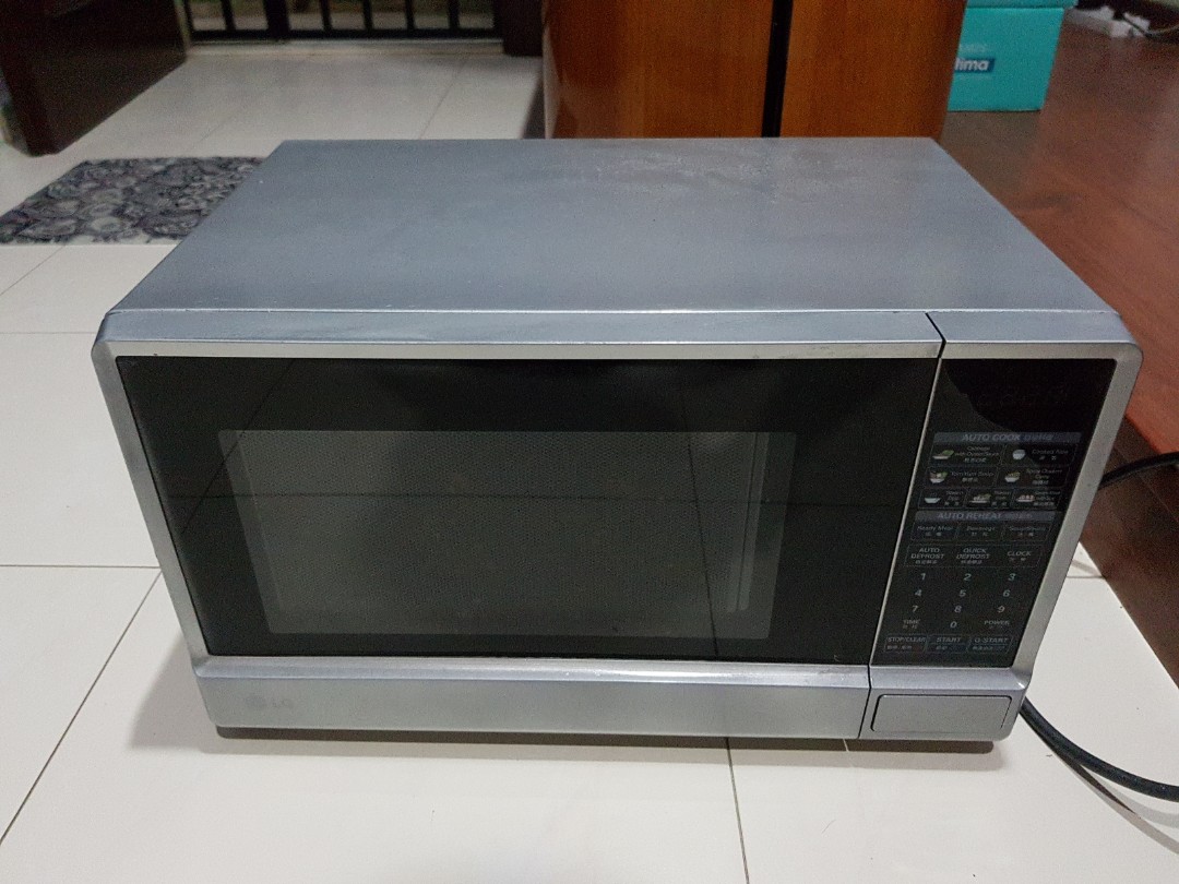 Selling used microwave, TV & Home Appliances, Kitchen Appliances, Ovens