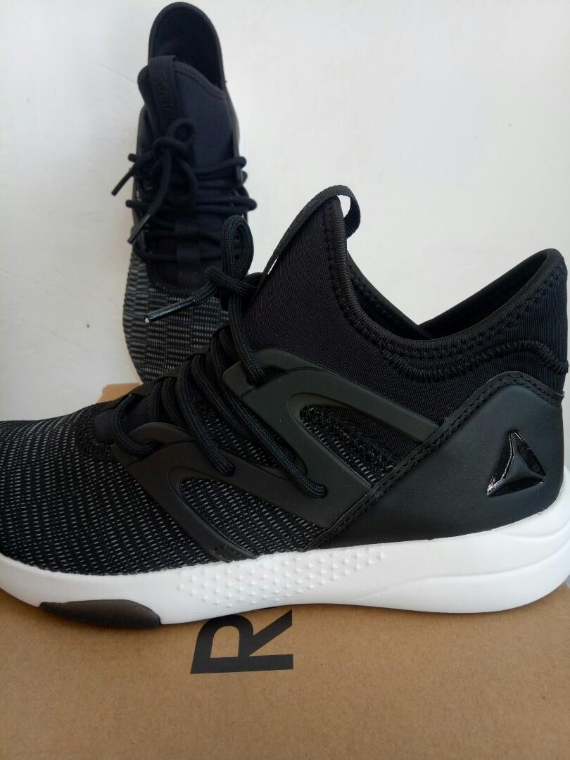 Reebok women's hayasu training shoe store